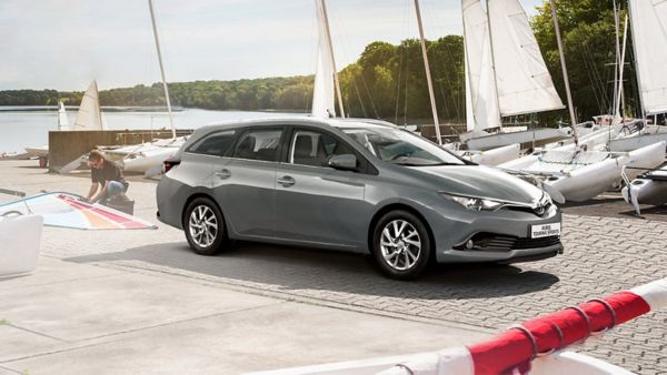 Toyota Auris Touring Sports