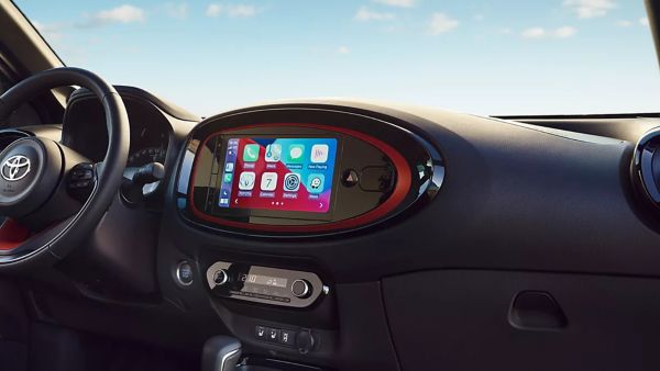 Toyota Yaris Cross, interieur, bestuurderskant