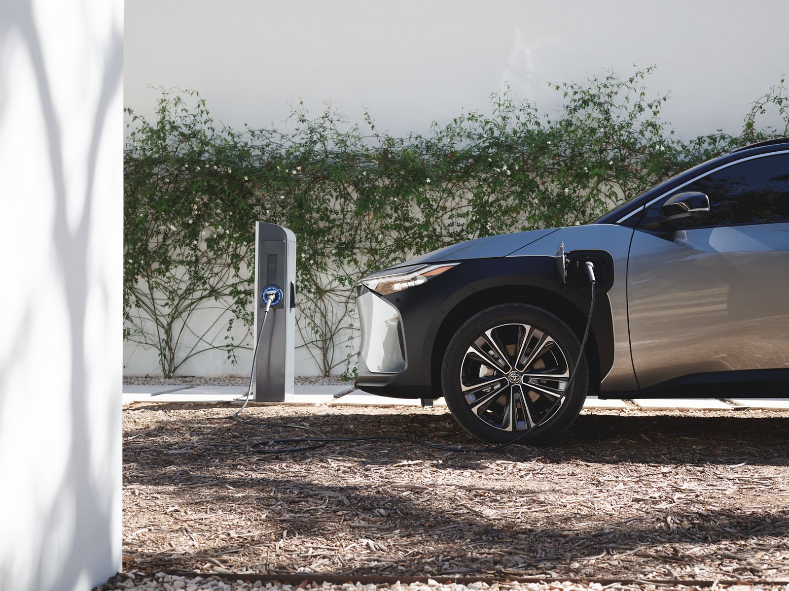 Toyota bZ4x charging