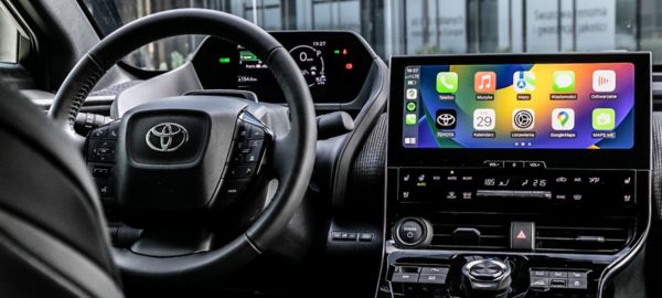 Wnętrze Toyoty bZ4X | Kokpit