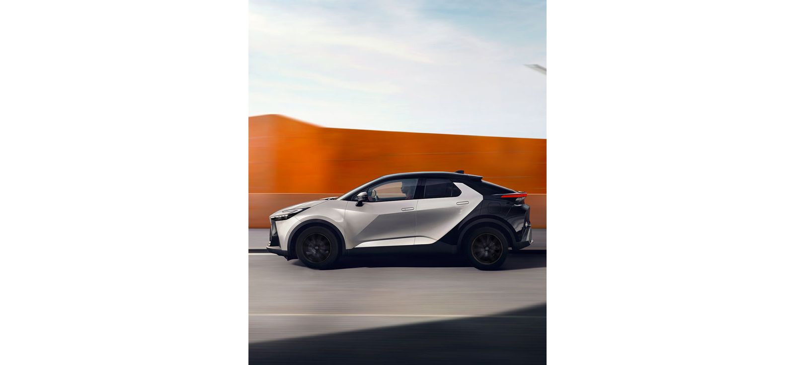 Toyota C-HR front view