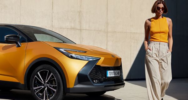 toyota-c-hr-2023-services-pom-services