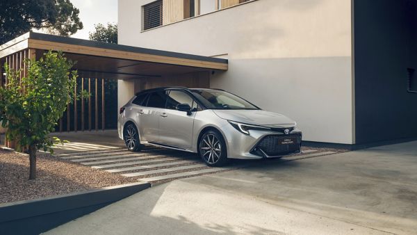 Toyota Corolla Touring Sports private lease