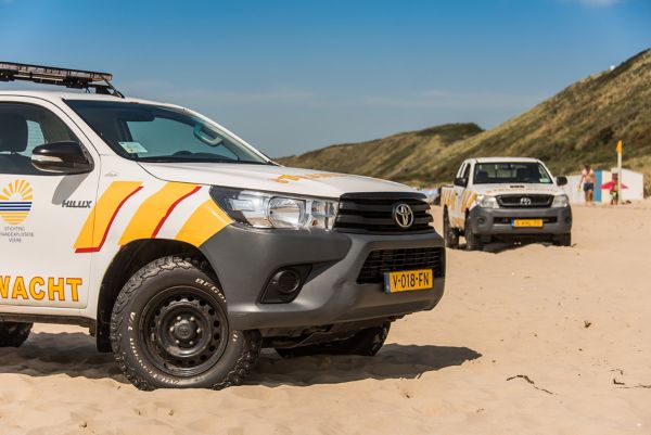 toyota, hilux, standwacht, zoutelande