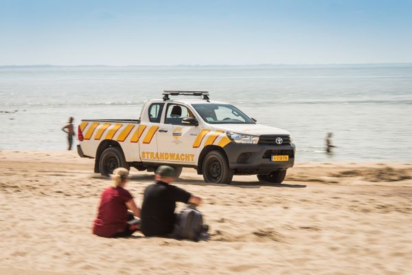 toyota, hilux, standwacht, zoutelande