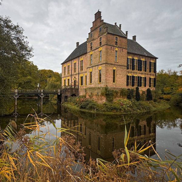 Toyota Lifestyle 2025 kasteel water