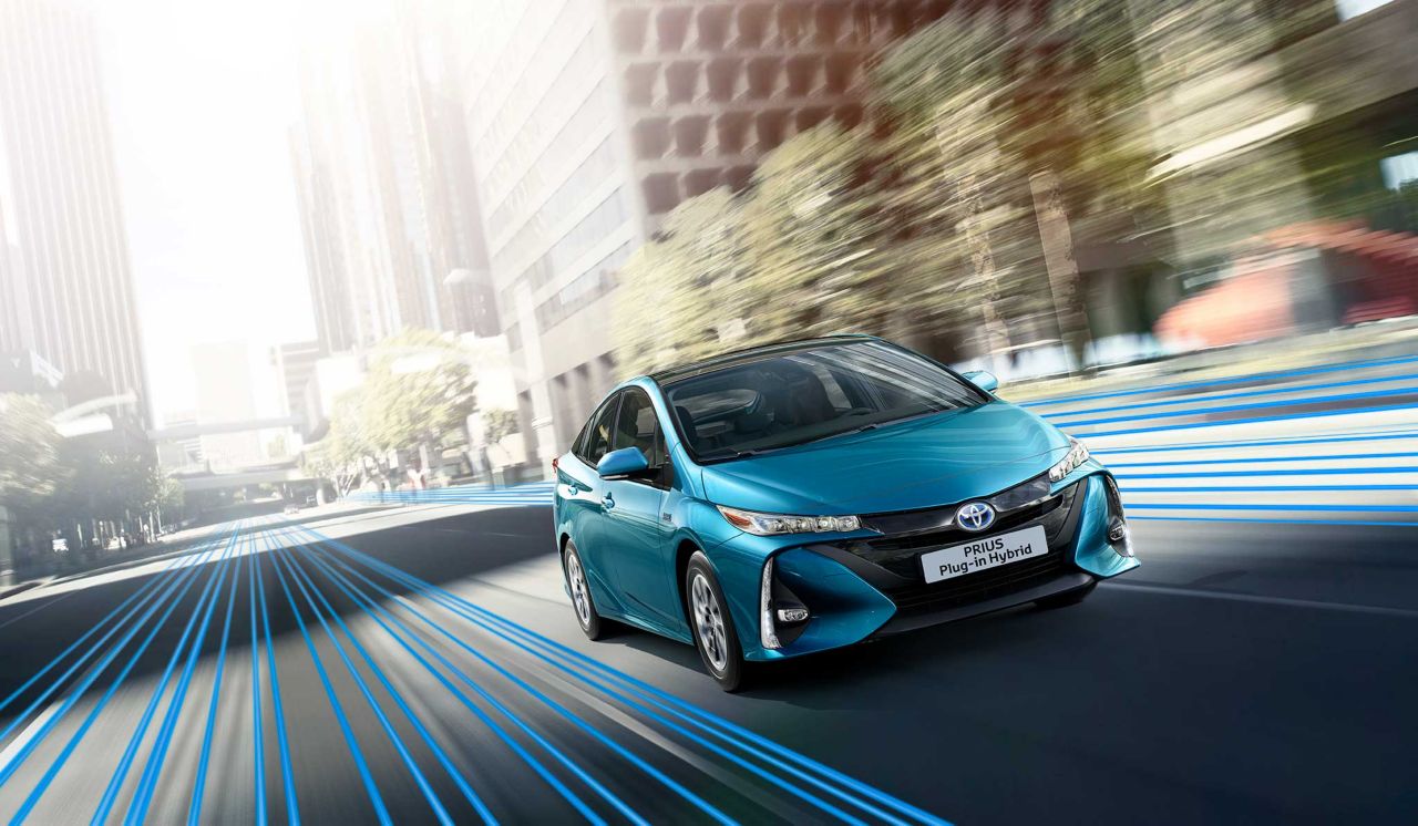 Prius plug-in blue