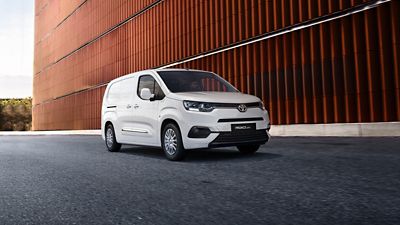 Toyota Żerań - Nowe auto Toyota PROACE CITY - użytkowy minivan do pracy