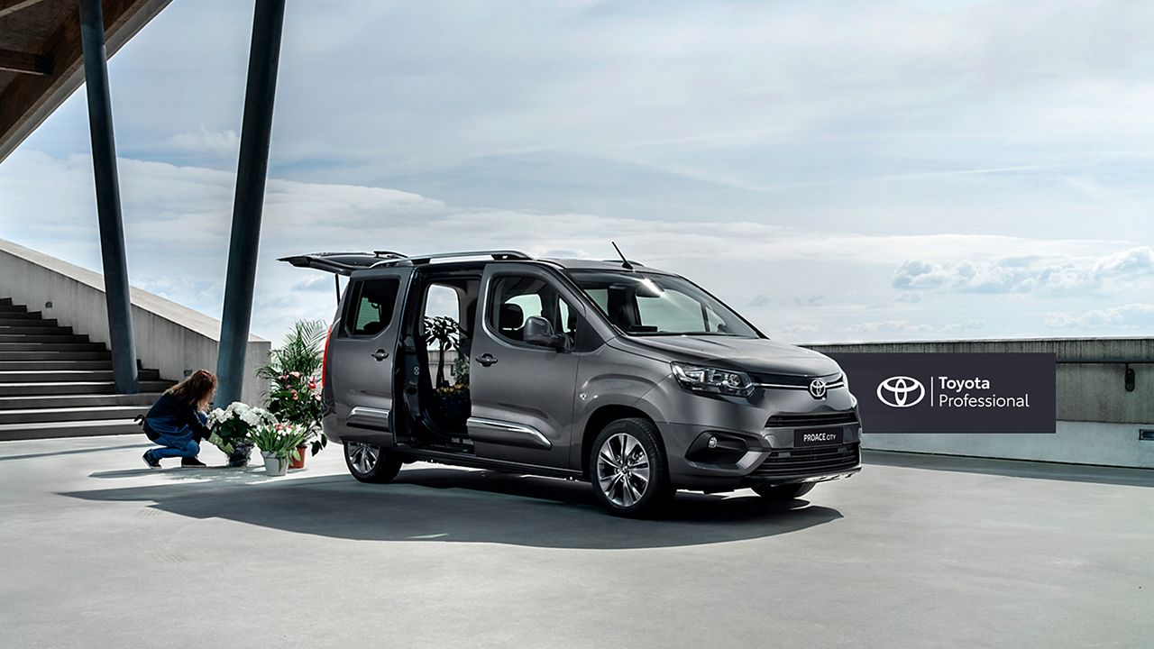 toyota proace verso cena