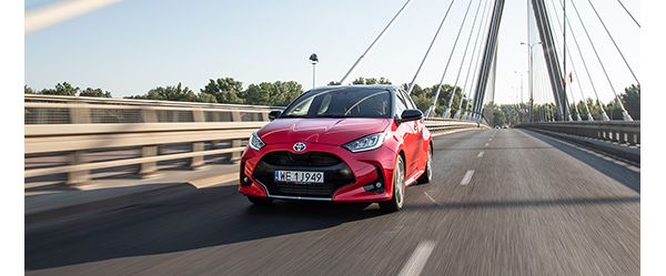 TOYOTA PONOWNIE LIDEREM RYNKU