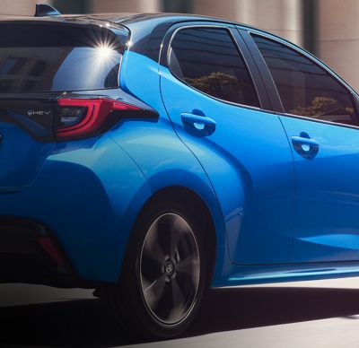 Close up on the rear 3/4 of the Toyota Yaris