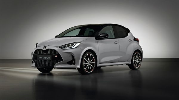 Model shown is Yaris GR SPORT  in bi-tone Dynamic Grey Night Sky Black roof (2RZ) and GR SPORT black fabric with red stitching seat