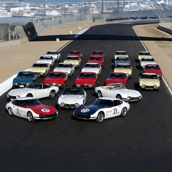 Toyota 2000GT circuit