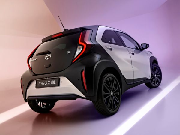 Toyota C-HR Exterior