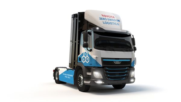 toyota hydrogen fuel cell truck demo