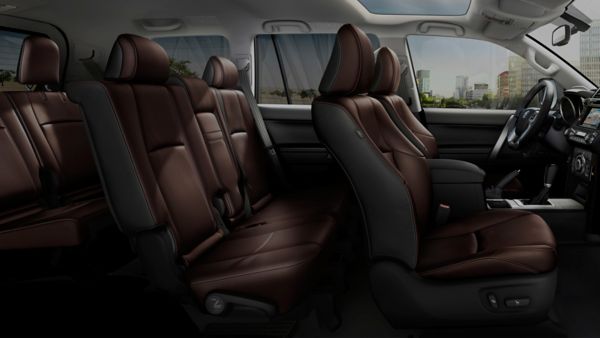 Trucos para limpiar la tapicería del coche​