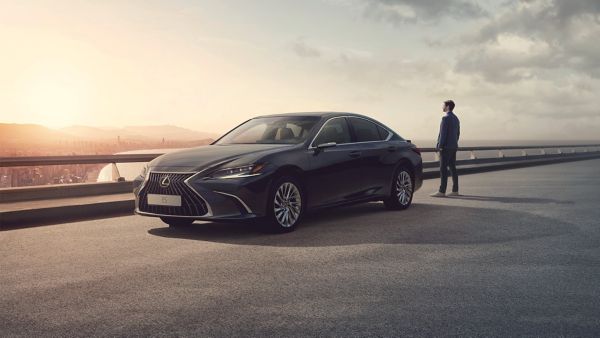 Lexus ES 300h