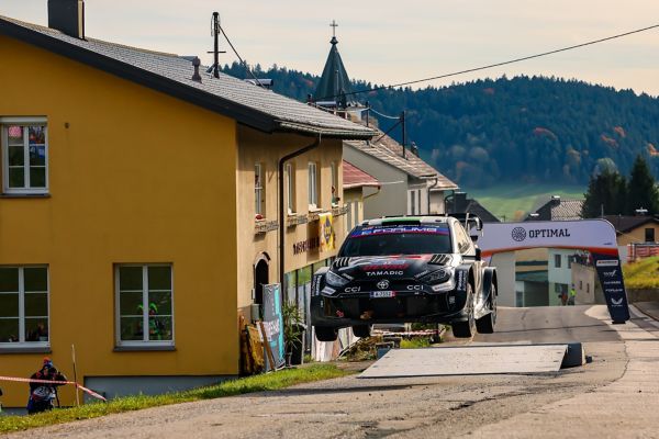 Toyota GR Yaris em prova