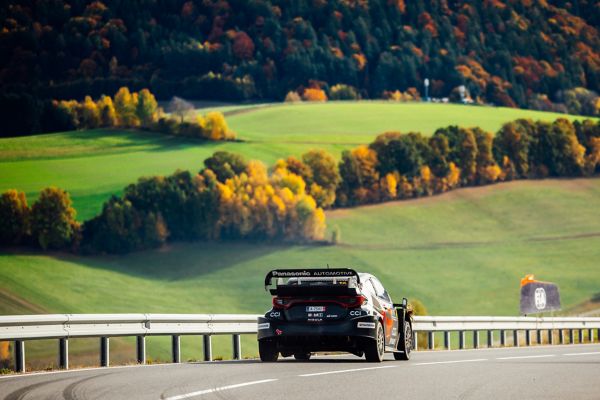 Toyota GR Yaris em prova
