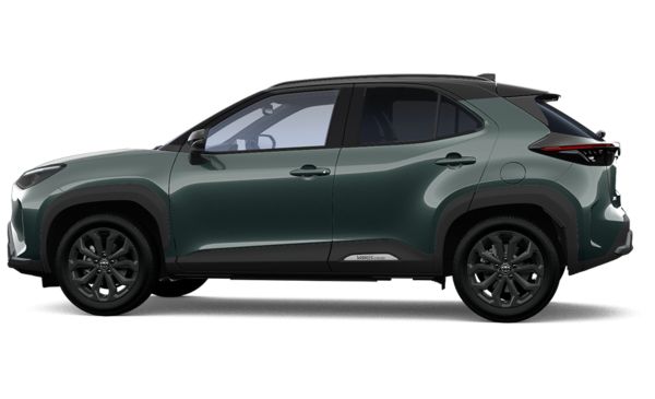 Gri Toyota Yaris Cross ön ve yan görünüşü